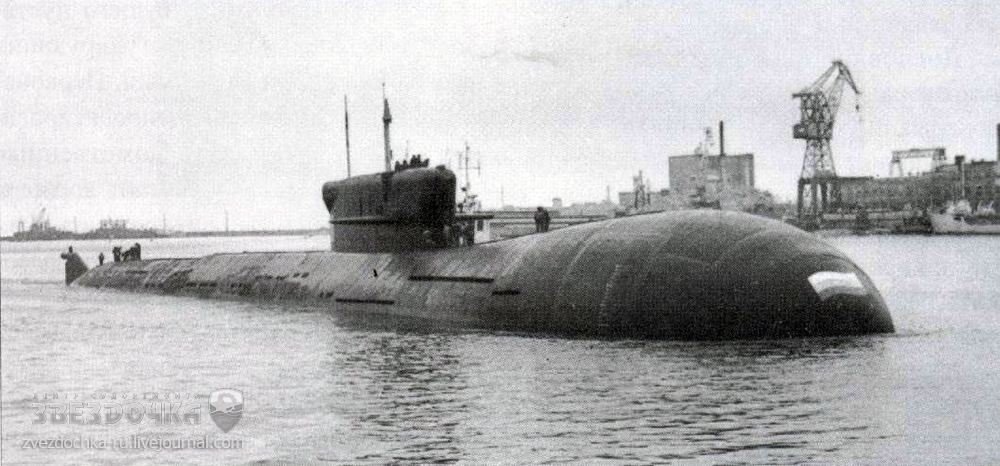 TÀU NGẦM HẠT NHÂN TÊN LỬA ĐẠN ĐẠO LỚP Yankee, PROJECT 667A Yankee 667A KS-403_Kazan_as_Akson-2