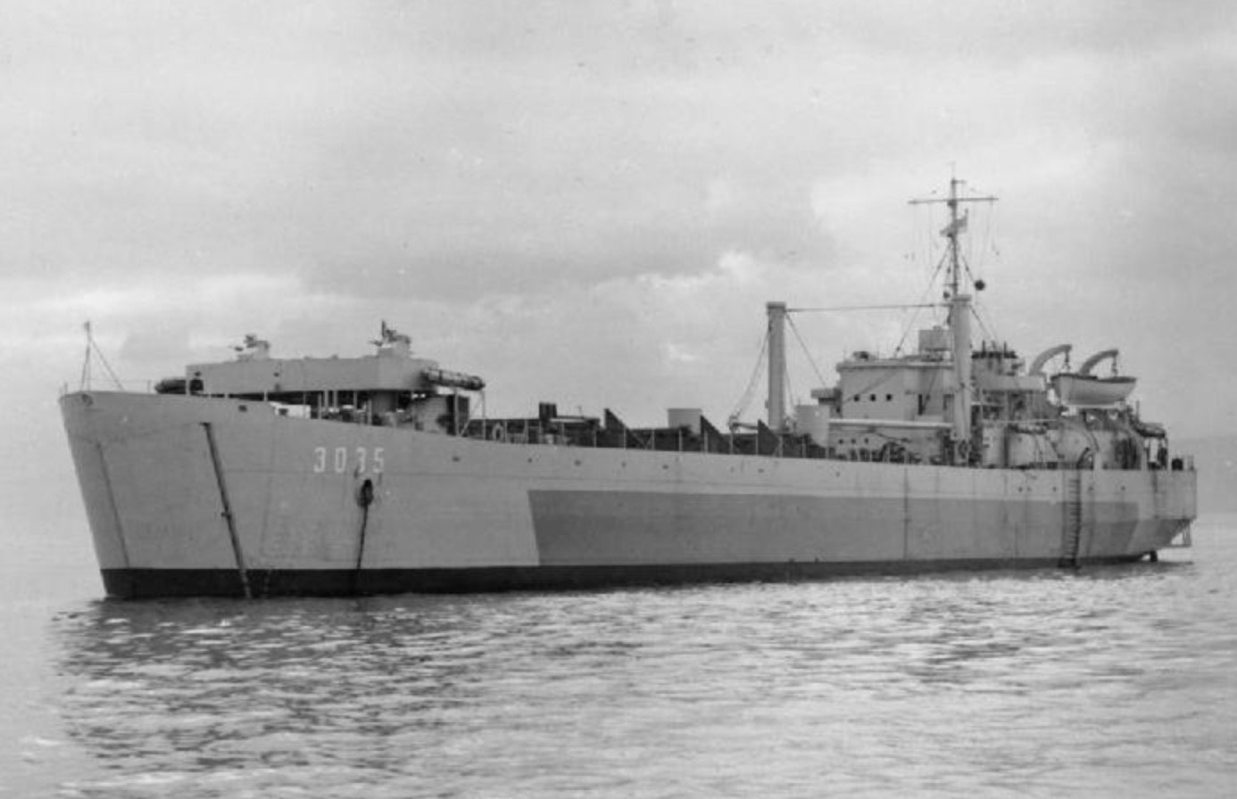 TÀU ĐỔ BỘ TĂNG LST (Landing Ship, Tank) LST lemokilo.com 2